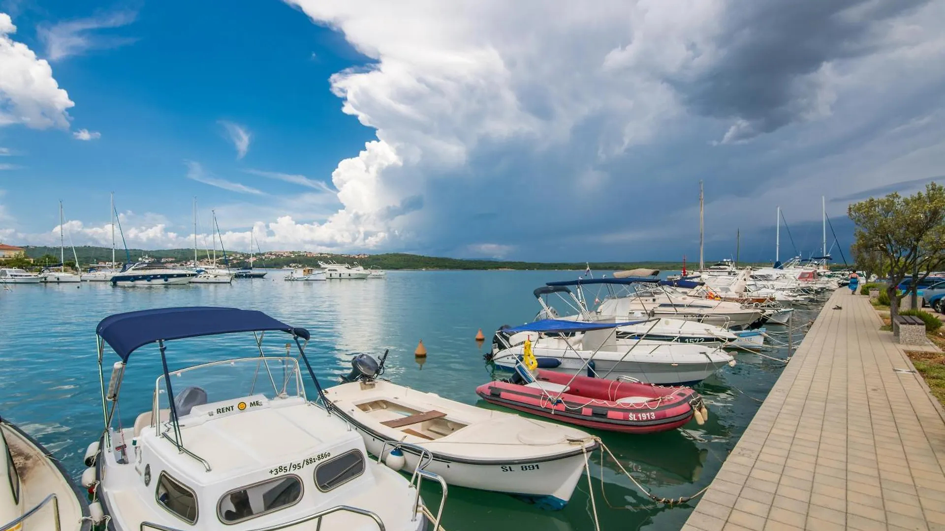 Apartment Darko 1 Klimno Croatia
